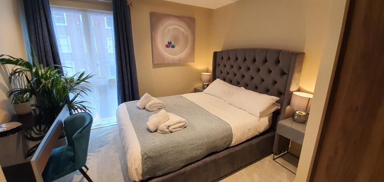 Luxury One Bedroom Apartment Within The City Walls Йорк Экстерьер фото