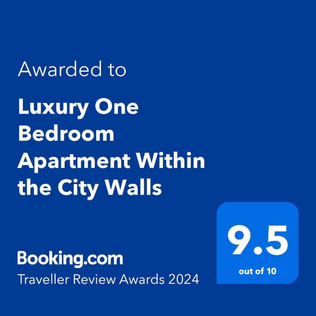 Luxury One Bedroom Apartment Within The City Walls Йорк Экстерьер фото